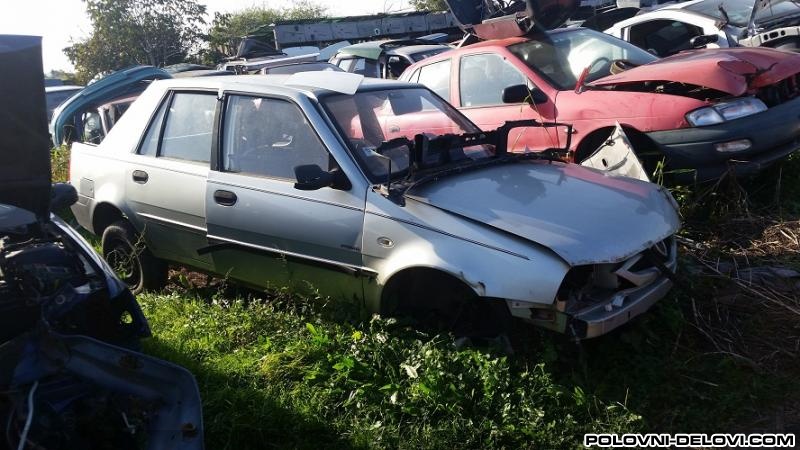 Dacia  Solenza Polovni Delovi  Kompletan Auto U Delovima