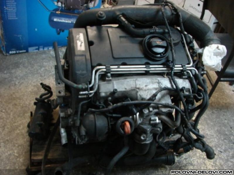 Volkswagen  Passat B6  Motor I Delovi Motora