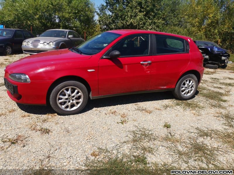 Alfa Romeo  147 1.6b Kompletan Auto U Delovima