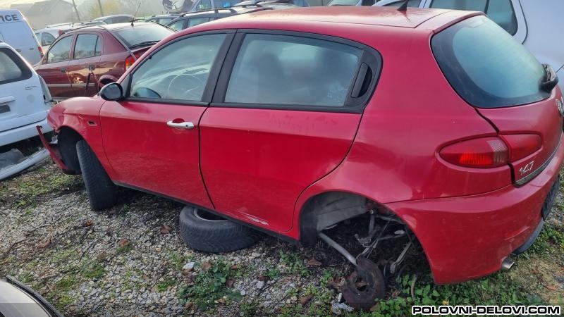 Alfa Romeo  147 1.6b... Kompletan Auto U Delovima