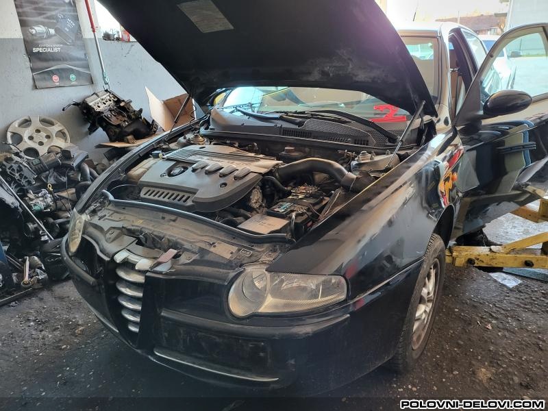 Alfa Romeo  147 1.9 Jtd... Kompletan Auto U Delovima