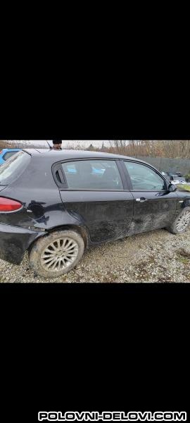 Alfa Romeo  147 1.9 Mjet Kompletan Auto U Delovima