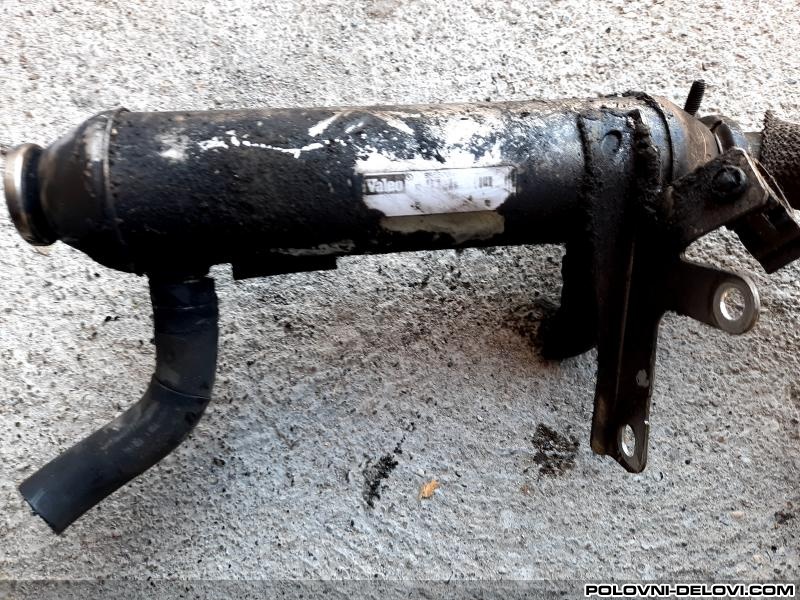 Alfa Romeo  147  Motor I Delovi Motora