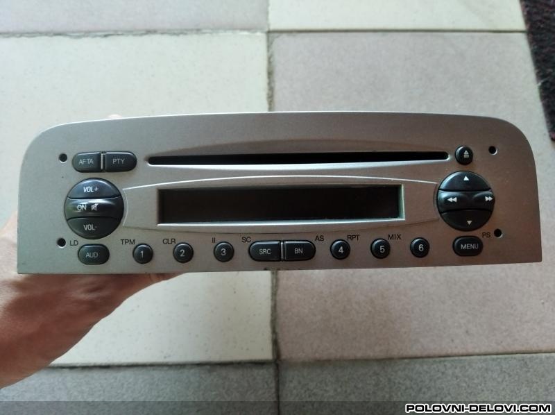 Alfa Romeo  147 Original Radio Audio