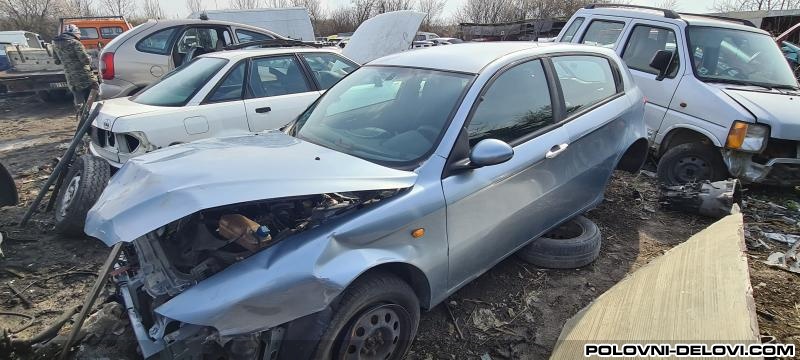 Alfa Romeo  147 Polovni Delovi Kompletan Auto U Delovima