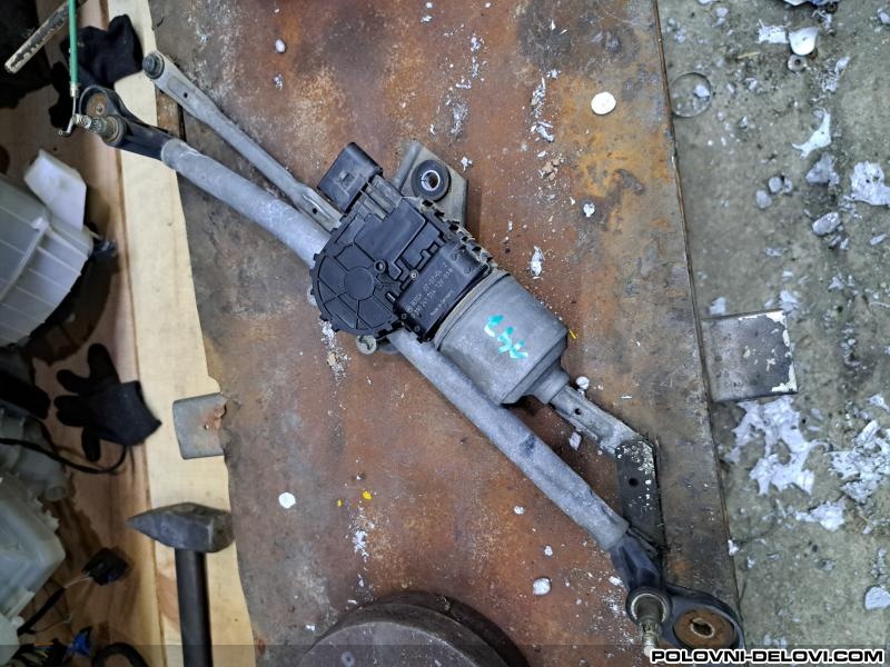Alfa Romeo  147 Poluge Motor Brisaca Razni Delovi