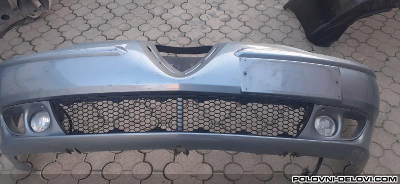 Alfa Romeo  156 1.9JTD Prednji Branik