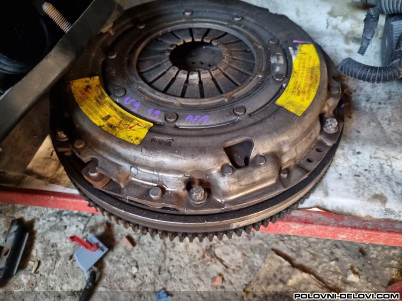 Alfa Romeo  159 1.9 Mjet Kompletan Auto U Delovima