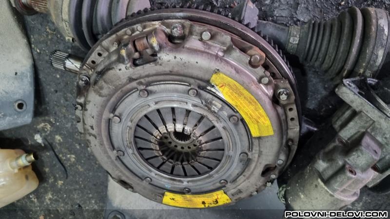 Alfa Romeo  159 1.9 Mjet Kompletan Auto U Delovima