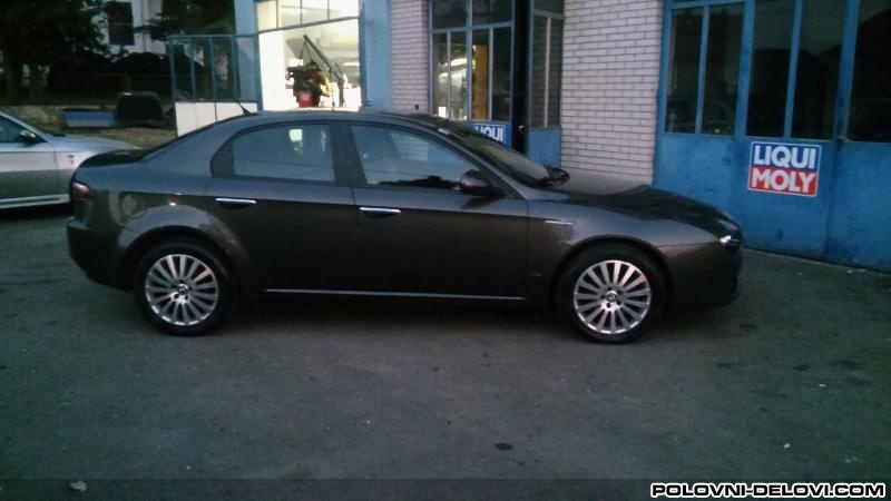 Alfa Romeo  159 JTDM.JTS Kompletan Auto U Delovima