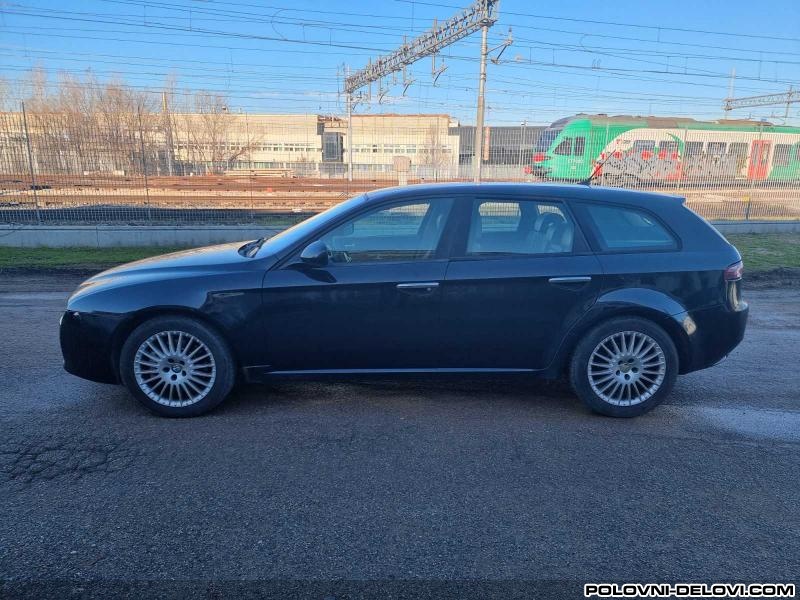 Alfa Romeo  159 Jtdm Kompletan Auto U Delovima