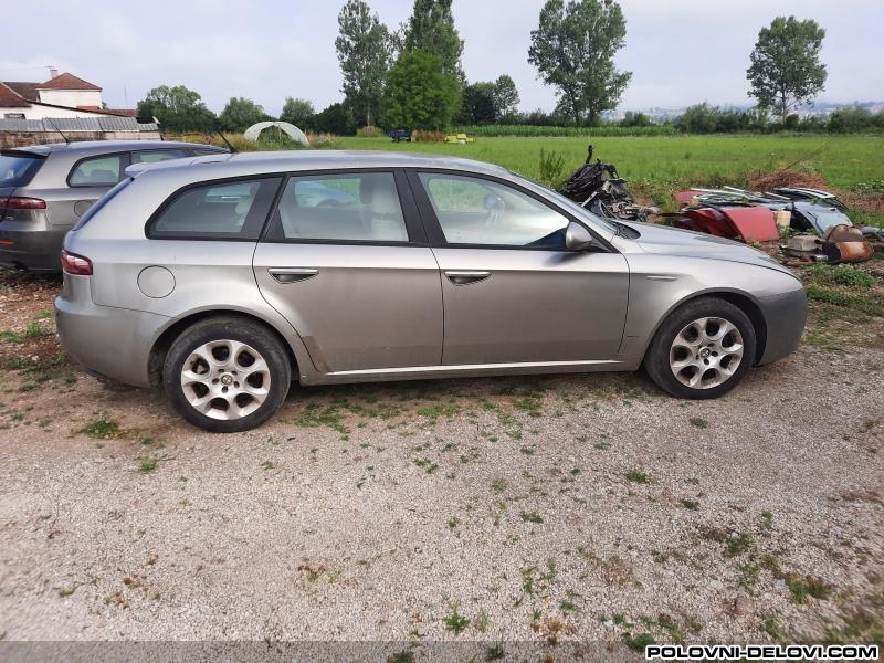 Alfa Romeo  159  Kompletan Auto U Delovima