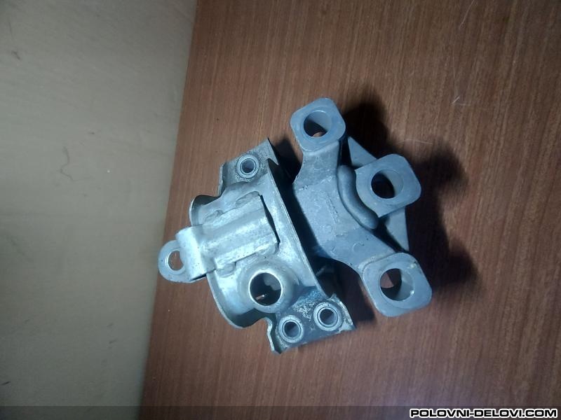 Alfa Romeo  159  Motor I Delovi Motora