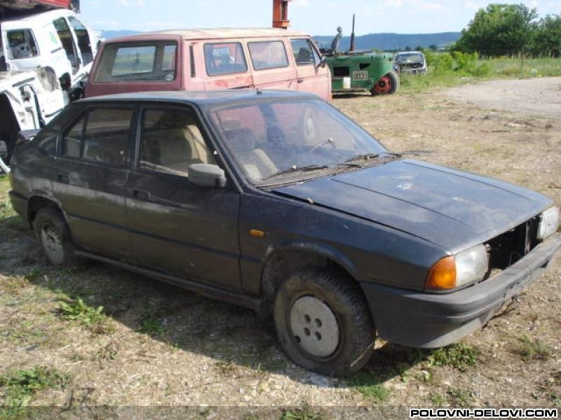 Alfa Romeo  33 1.5 Benzin 1991 God. Kompletan Auto U Delovima