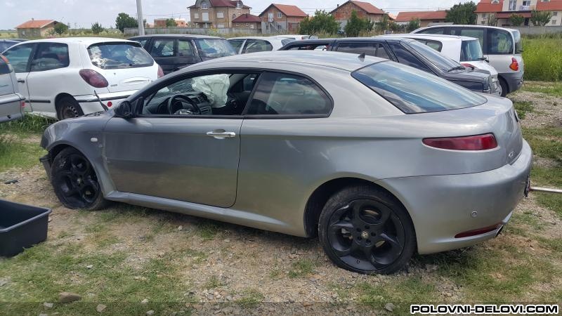 Alfa Romeo  GT 1.9mjt  Kompletan Auto U Delovima