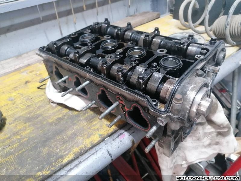 Alfa Romeo  GT  Motor I Delovi Motora