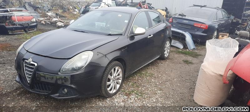 Alfa Romeo  Giulietta Jtd Kompletan Auto U Delovima