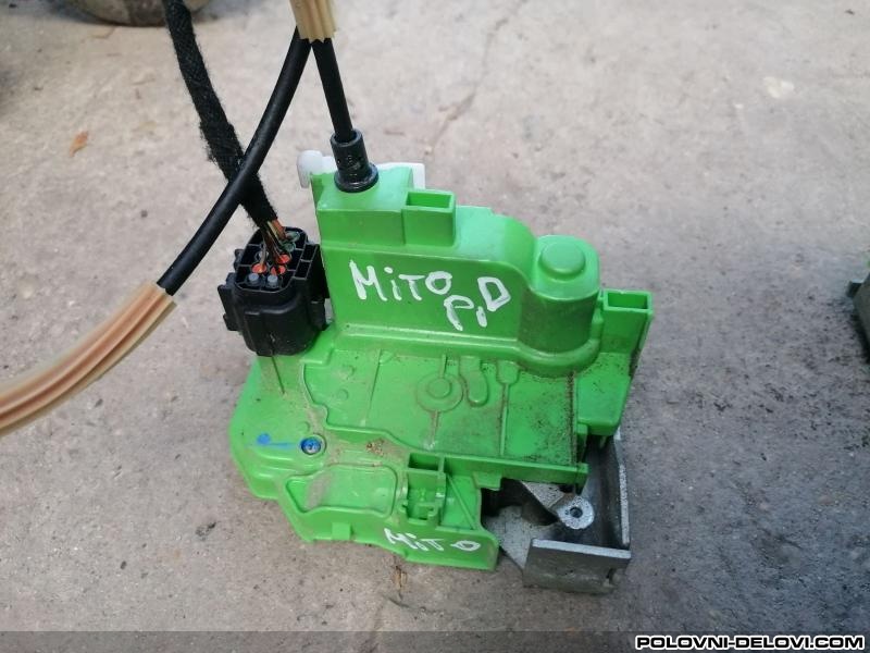 Alfa Romeo  MiTo  Razni Delovi