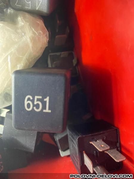 Audi - Vw Relej 651 Originalan Fabricki Deo 651 Relej 