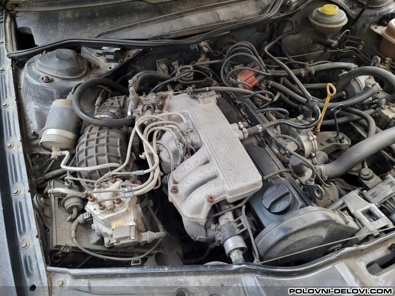 Audi  80 2.3E Petak Motor Razni Delovi