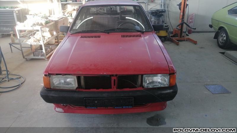 Audi  80  Karoserija