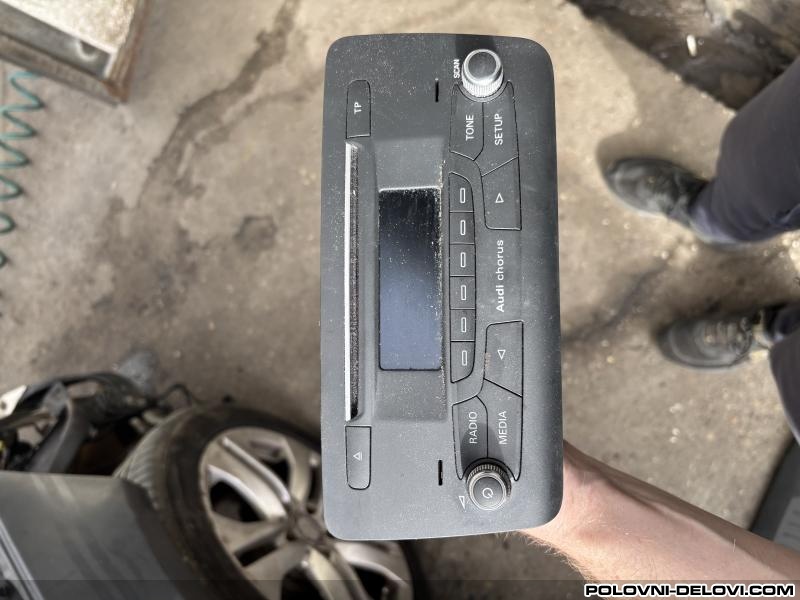 Audi  A1 Radio