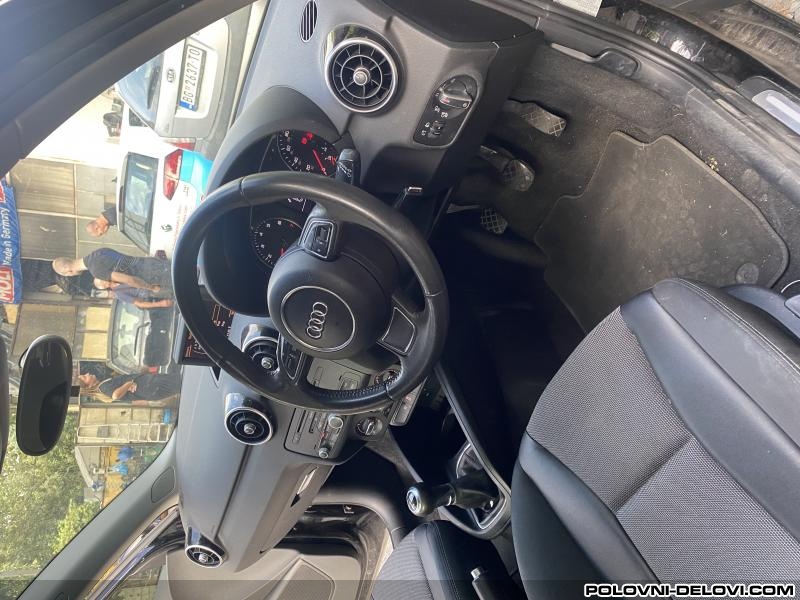 Audi  A1 Volan Enterijer
