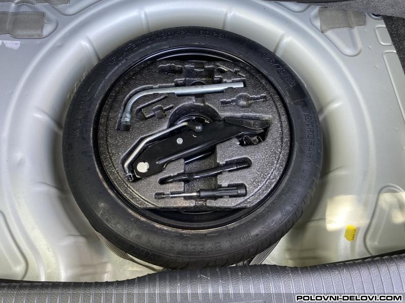 Audi  A3 2.0 Kompletan Auto U Delovima