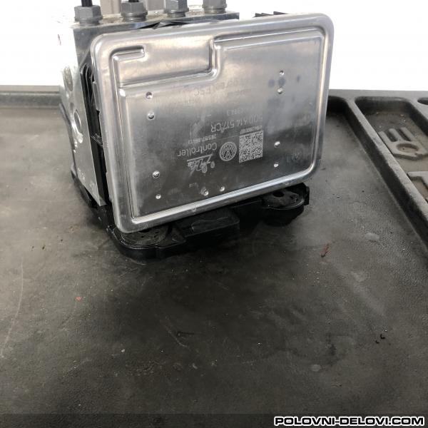 Audi  A3 5Q0 614 517 CR Kocioni Sistem