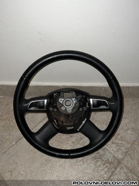 Audi  A3 8P Volan Razni Delovi