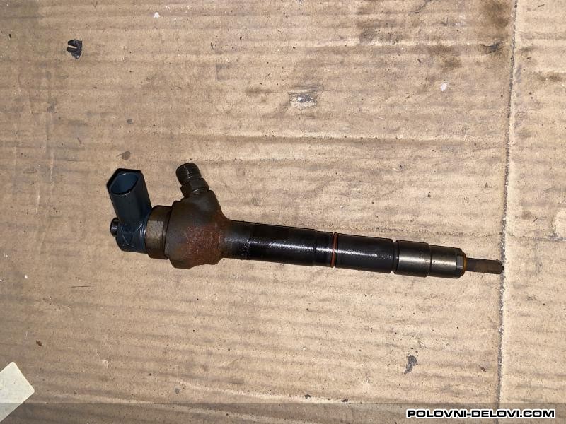 Audi  A3 Bisch Dizne 8RR7INF  Motor I Delovi Motora