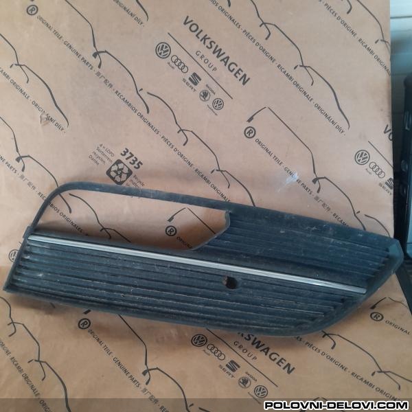 Audi  A3 Desna Resetka U Braniku 8V Model