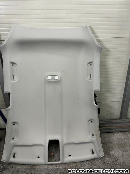 Audi  A3 NEBO Enterijer