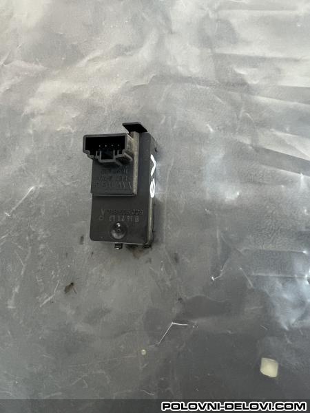 Audi  A3 Senzor Kvacila  Elektrika I Paljenje