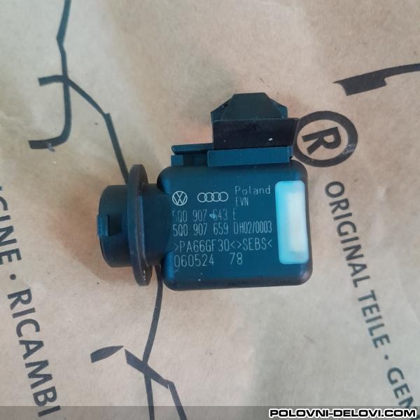 Audi  A3  Senzor Vazduha 5Q0 907 643 E