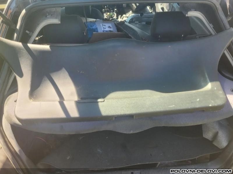 Audi  A3 Tapacir Gepek Vrata Enterijer