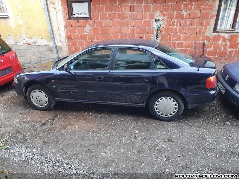 Audi  A4 1.6 B Kompletan Auto U Delovima
