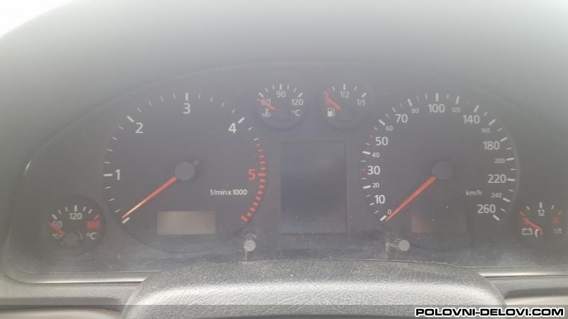 Audi  A4 1.9tdi Kompletan Auto U Delovima