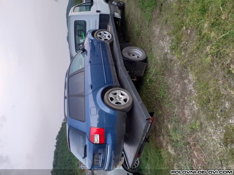 Audi  A4 2.5tdi Kompletan Auto U Delovima