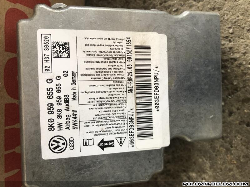 Audi  A4 8K0 959 655 G Razni Delovi