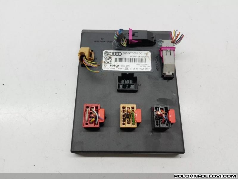 Audi A4 A5 Prednji BCM Led - 8K0 907 063 DC