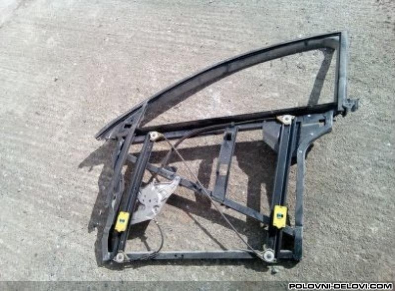 Audi  A4 B7 Razni Delovi