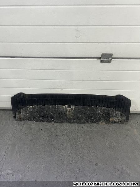 Audi  A4   B8.5 Plastika Ispod Veznog Lima
