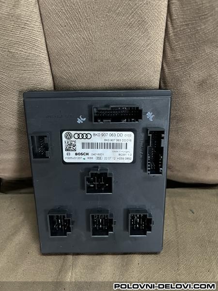 Audi  A4  B8.5 Prednji BCM Modul.halogeni Far 8K0 907 063 DD