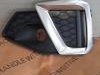 Audi  A4  B9 Leva Resetka U Braniku 8W0 807 681 AM