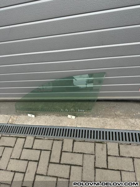 Audi A4 B9 Prednje Levo Duplo Staklo