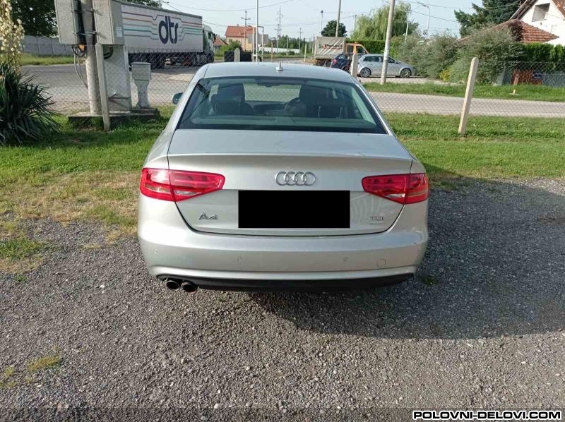 Audi  A4 Desni Stop Svetla I Signalizacija