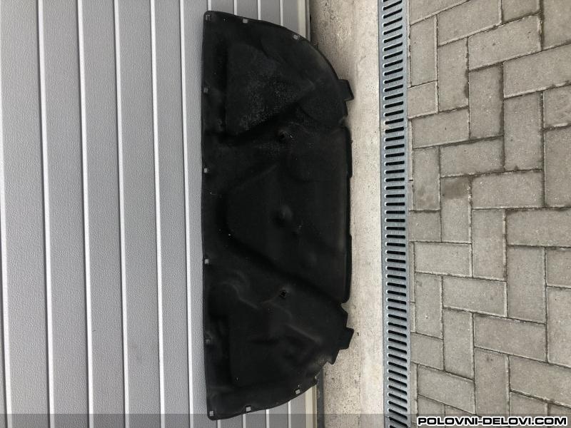 Audi  A4 Izolacija Haube Razni Delovi