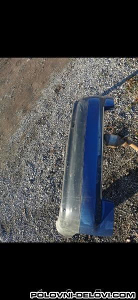 Audi  A4  Karoserija