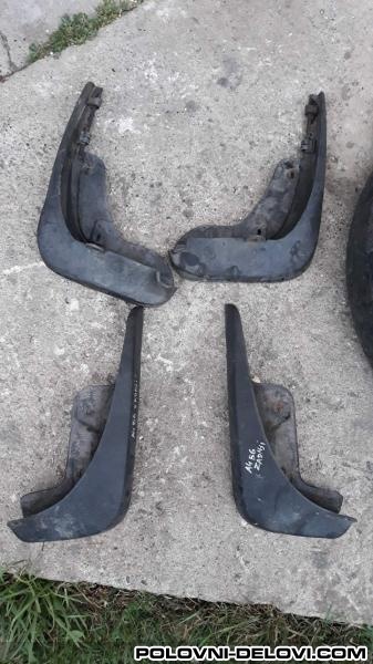 Audi  A4  Karoserija